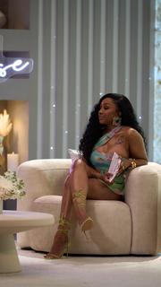 Yung Miami feet photo thumbnail