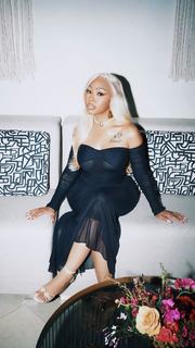 Yung Miami feet photo thumbnail