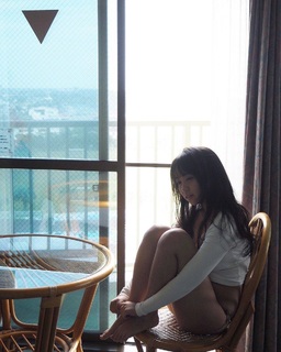 Yuno Ohara feet photo thumbnail