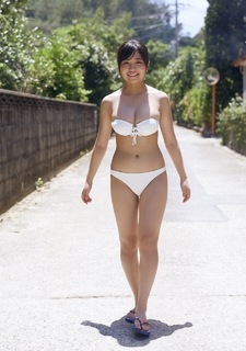 Yuno Ohara feet photo thumbnail