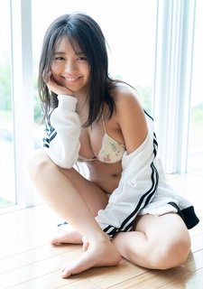 Yuno Ohara feet photo thumbnail