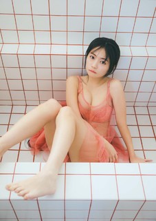 Yuno Ohara feet photo thumbnail