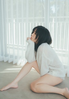 Yuno Ohara feet photo thumbnail