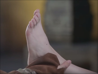 Yuqi Chen feet photo 1