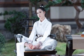 Yuqi Chen feet photo 10