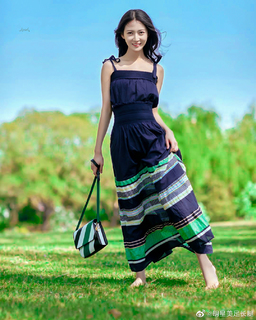 Yuqi Chen feet photo 20