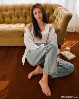Yuqi Chen feet photo 5