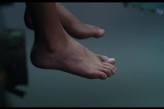 Yuqi Zhang feet photo 16