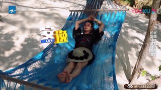 Yuqi Zhang feet photo 16