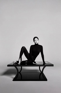 Yuqi Zhang feet photo 2