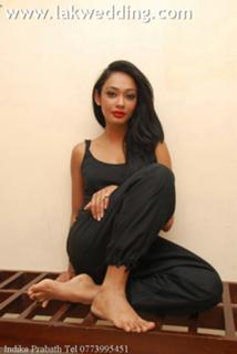 Yureni Noshika feet photo 6