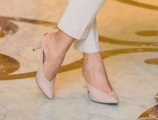 Yureni Noshika feet photo 16