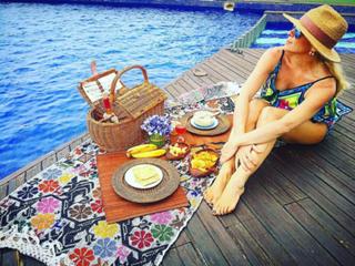 Yuri feet photo 5