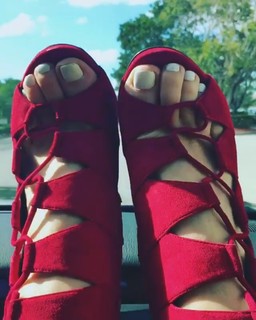 Yuri feet photo 20