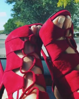 Yuri feet photo 19