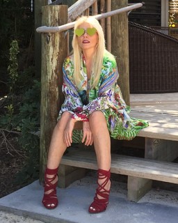Yuri feet photo 8