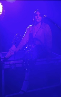 Yuridia feet photo 5