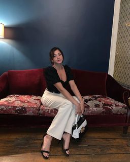 Yusra Mardini feet photo 3