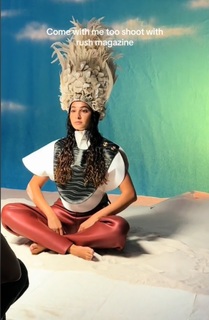 Yusra Mardini feet photo 7