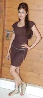 Yuvika Chaudhry feet photo 14