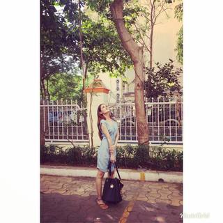 Yuvika Chaudhry feet photo 8