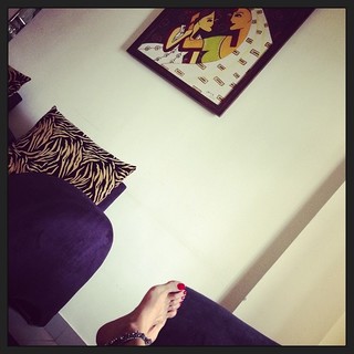 Yuvika Chaudhry feet photo 2