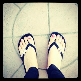 Yuvika Chaudhry feet photo 17