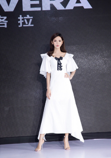 Yuxi Zhang feet photo 12