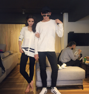 Yuxi Zhang feet photo 15