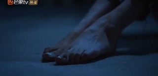 Yuxi Zhang feet photo 5