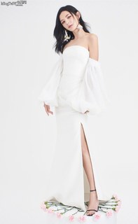Yuxi Zhang feet photo 16