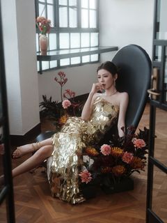 Yuxi Zhang feet photo 1