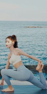 Yuxi Zhang feet photo 4