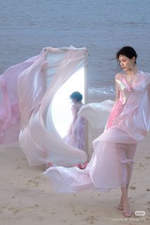 Yuxi Zhang feet photo 8