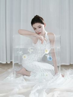 Yuxi Zhang feet photo 7