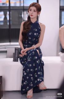 Yuxi Zhang feet photo 16