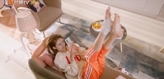 Yuxi Zhang feet photo 8