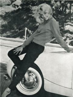 Yvette Mimieux feet photo thumbnail