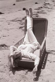 Yvette Mimieux feet photo thumbnail