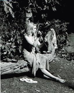 Yvette Mimieux feet photo thumbnail