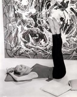 Yvette Mimieux feet photo thumbnail