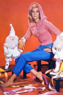 Yvette Mimieux feet photo thumbnail