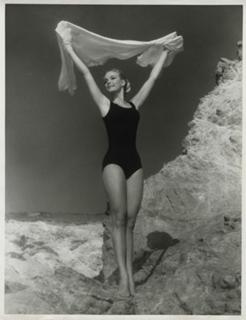 Yvette Mimieux feet photo thumbnail