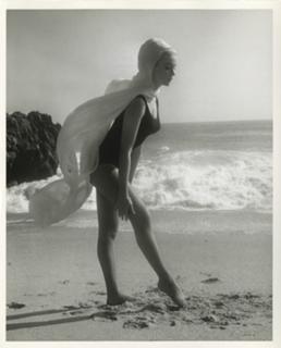 Yvette Mimieux feet photo thumbnail