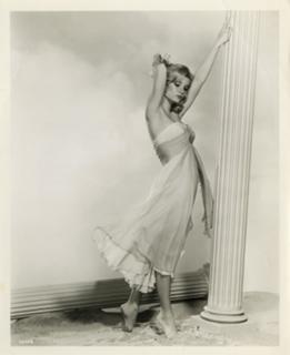 Yvette Mimieux feet photo thumbnail