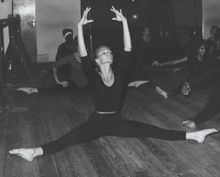 Yvette Mimieux feet photo thumbnail