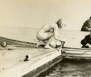 Yvette Mimieux feet photo thumbnail