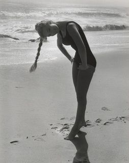 Yvette Mimieux feet photo thumbnail