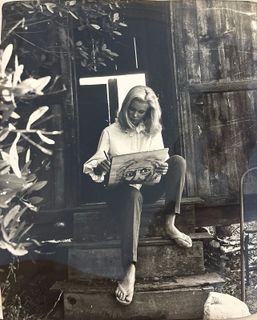 Yvette Mimieux feet photo thumbnail