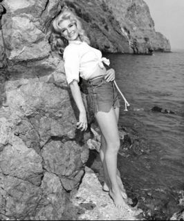 Yvette Mimieux feet photo 5